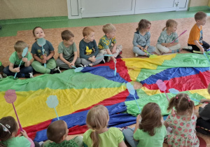 zabawy z pedagogiem w zajączkach