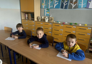 chłopcy z ostaniej ławki :)